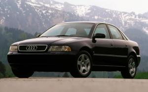 Audi A4 Sedan 1995 года (NA)